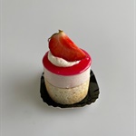 Foto van “Mini bavarois aardbei”